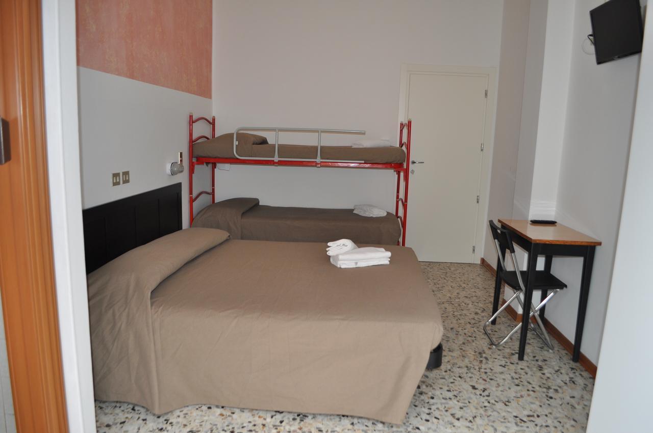 Hotel Urano Cattolica Exteriér fotografie