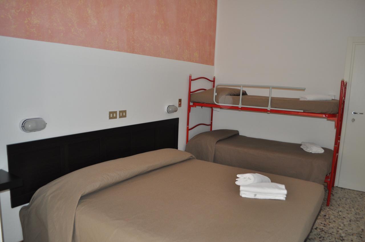 Hotel Urano Cattolica Exteriér fotografie